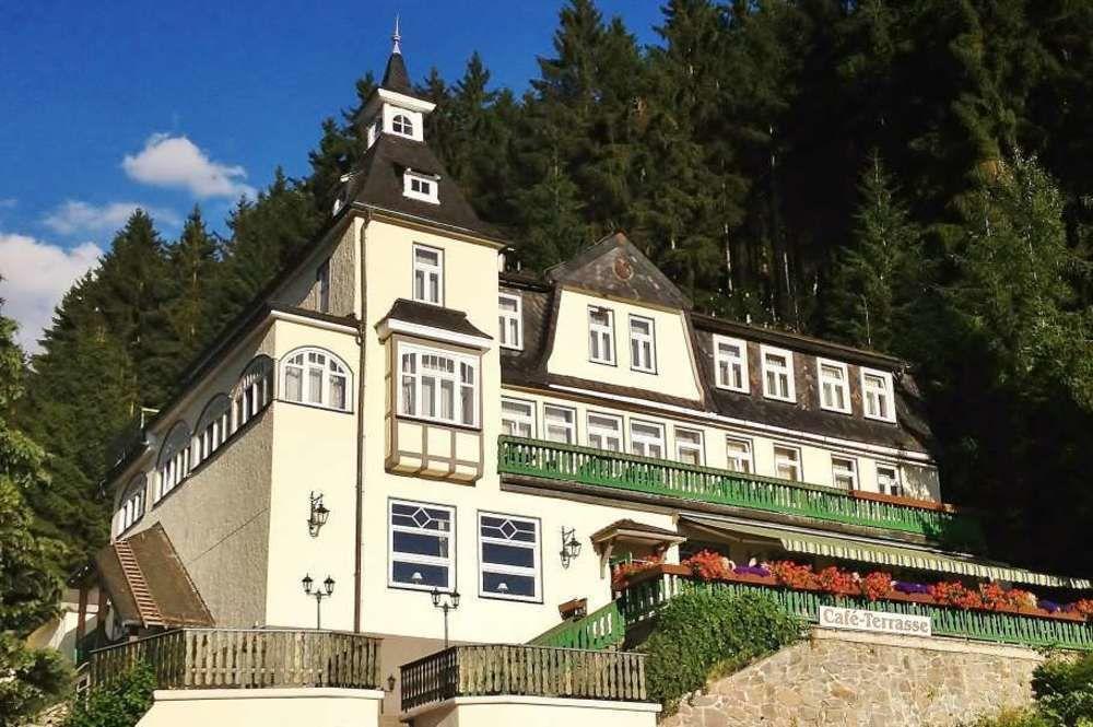 Flair-Hotel Waldfrieden Schwarzatal Exterior photo